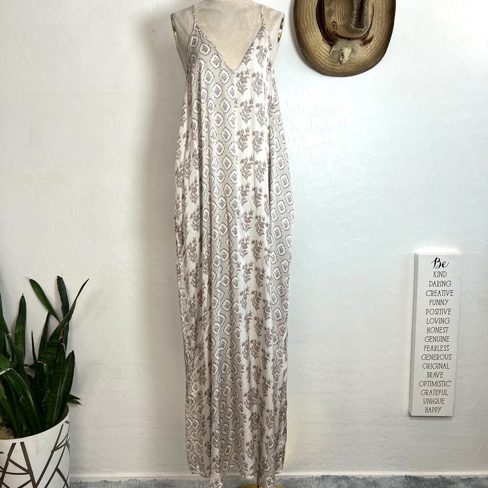Lovestitch Boho Floral Geometric Maxi Dress Womens M L Taupe Cream Slip Tie Back